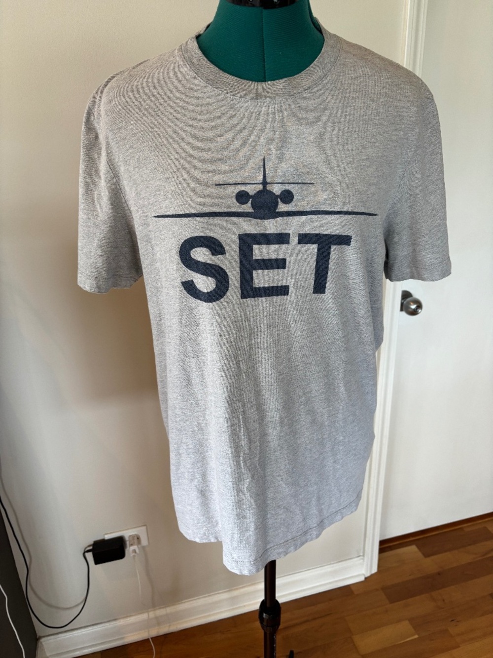 Michael Kors Jet Set print tee, men’s small or unisex